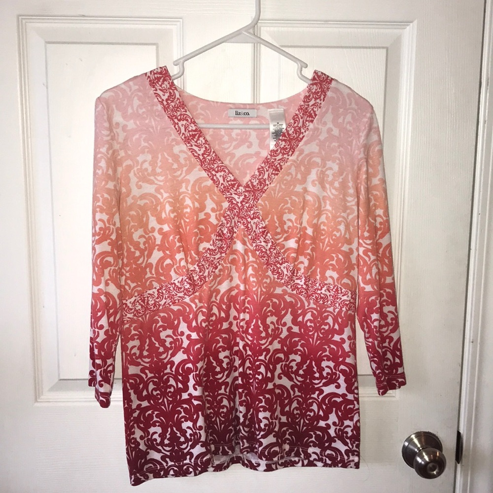 ❤️3 for $10❤️ Ladies Shirt - Size Medium